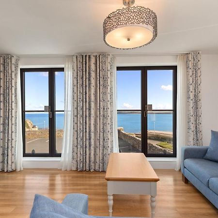 Apartment 8 Waterstone House - Luxury Apartment, Sea Views, Pet Friendly Tenby Dış mekan fotoğraf