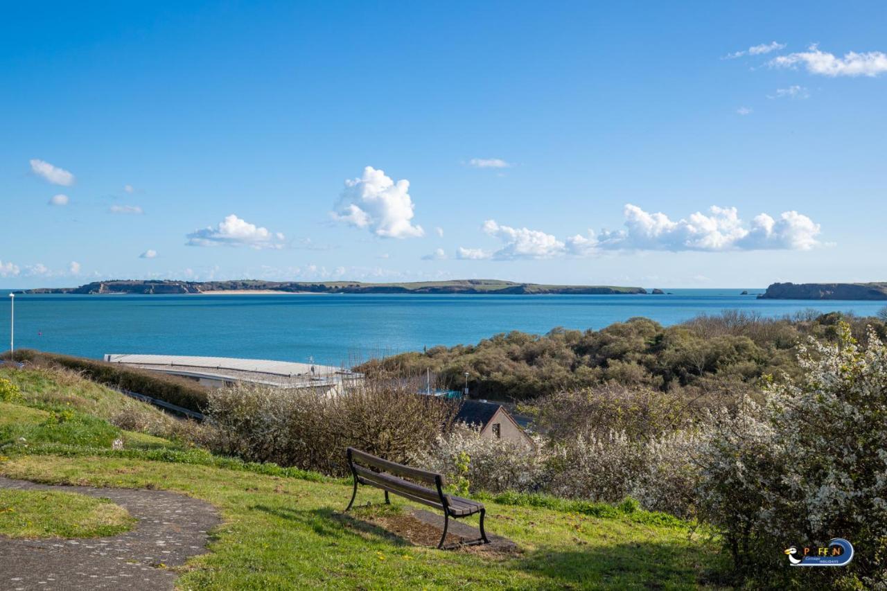 Apartment 8 Waterstone House - Luxury Apartment, Sea Views, Pet Friendly Tenby Dış mekan fotoğraf
